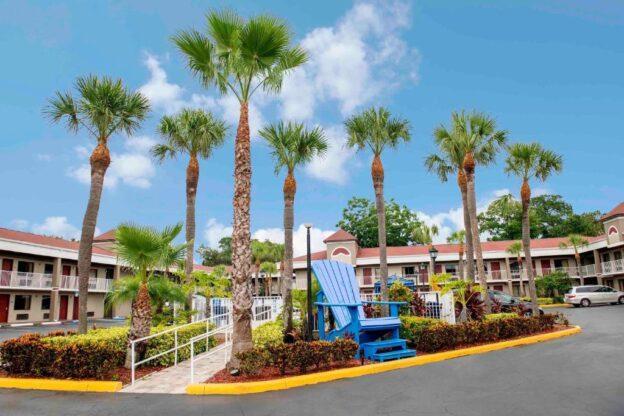 Hotel-South-Tampa-and-Suites-624x416.jpg