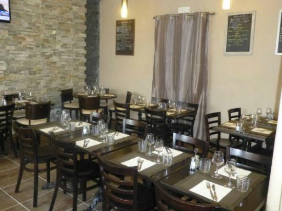 Le Cafe du Theatre