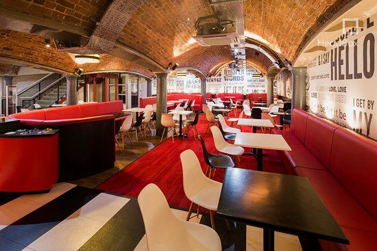 The Fab4 Cafe