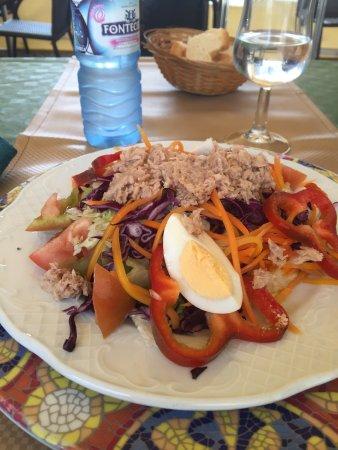 La Llar D'Or Restaurant Cafeteria