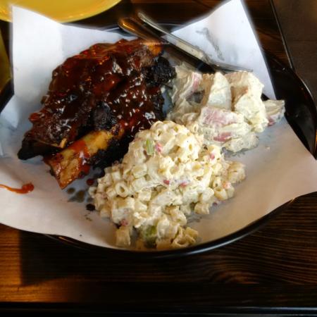 Phil's BBQ