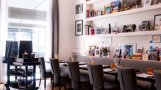 Le Sejour Cafe