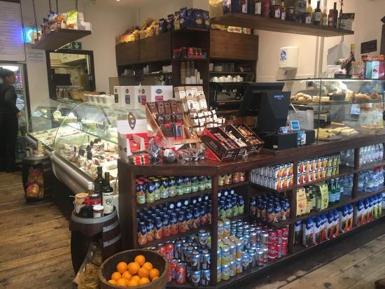 La Piccola Deli Kensington