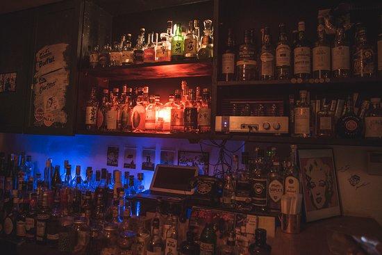 Bar Flat