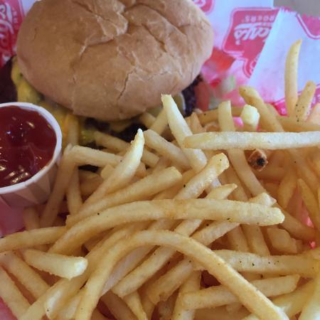 Freddy's Frozen Custard & Steakburgers