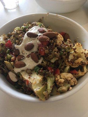 Moxie Eatery