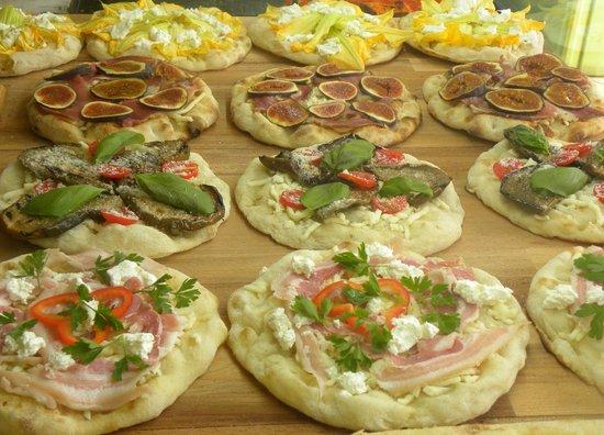 Pizza & Pizza