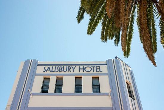 Salisbury Hotel