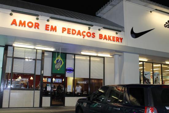 Amor Em Pedacos Bakery