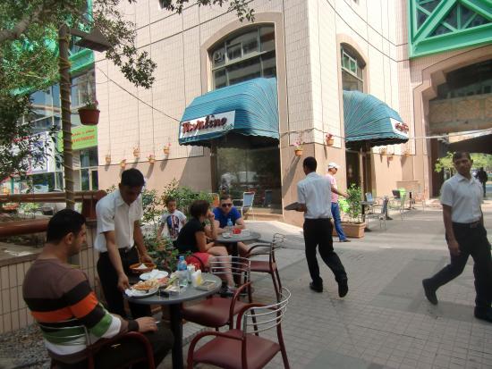 Tavolino Cafe & Restaurant
