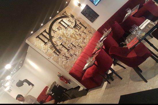 Xv Bar