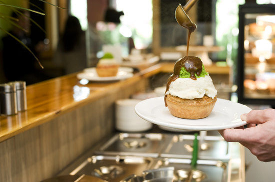 Peaked Pies