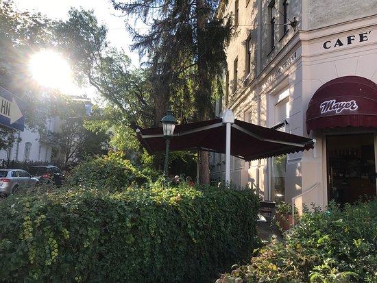 Cafe Mayer