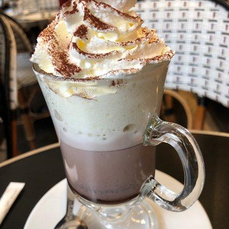 Lutece Cafe