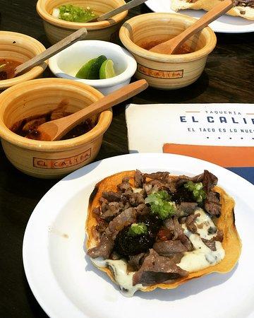 El Califa Taqueria