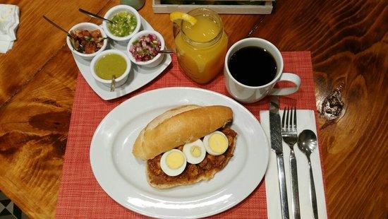 Los Desayunos
