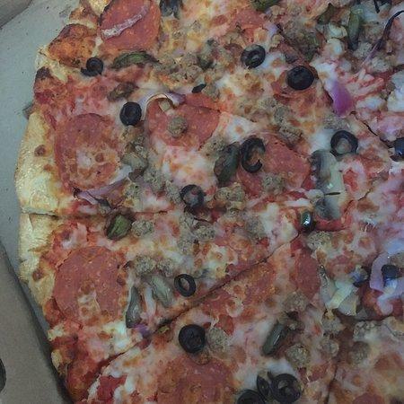 Geno's Pizza & Subs