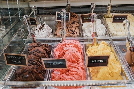 Santinis Gelato