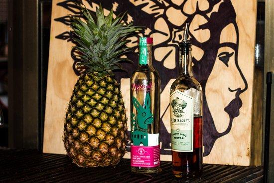 Ix Tropical Bar