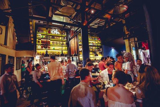 Gigi - Dining Hall & Bar