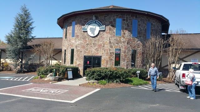 Mountain Valley Vineyards