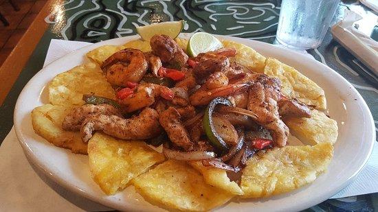 El Pub Restaurant