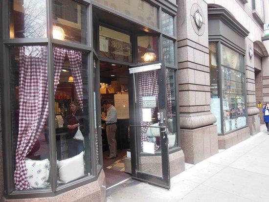 Donna Bell's Bake Shop