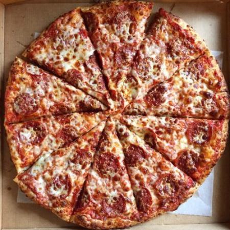 Fox's Den Pizza