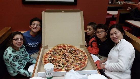 Tony's Pizza