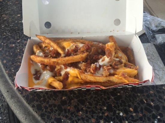 Rally's Hamburgers
