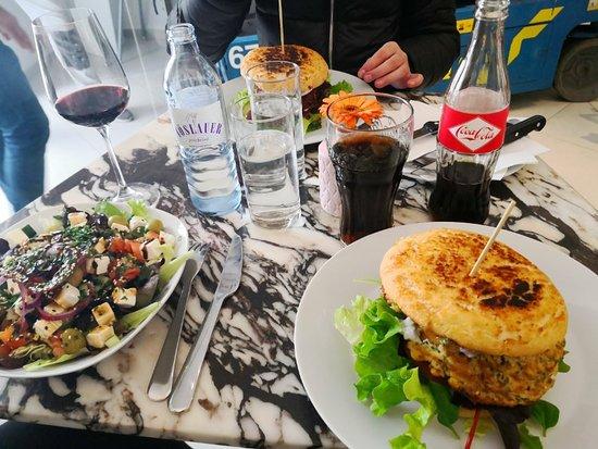 Cafe Eskeles