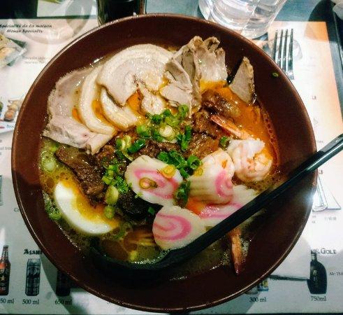 Sumo Ramen