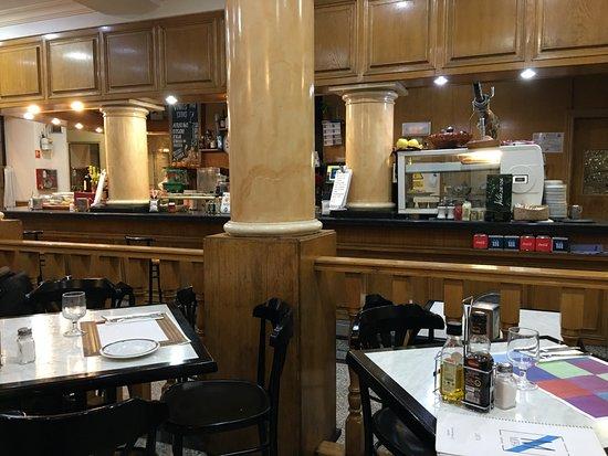 Hotel Mora Restaurant