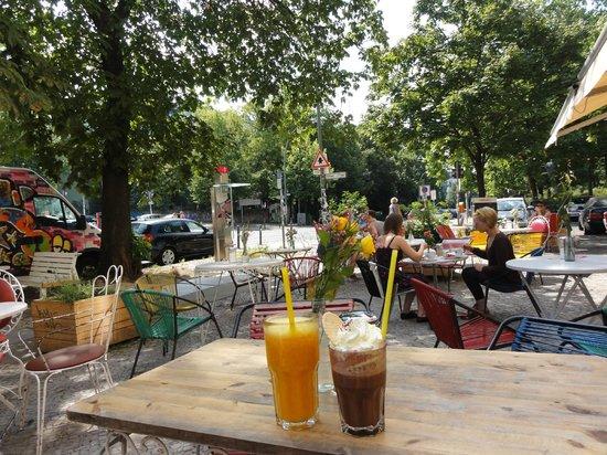 Glucklich am Park