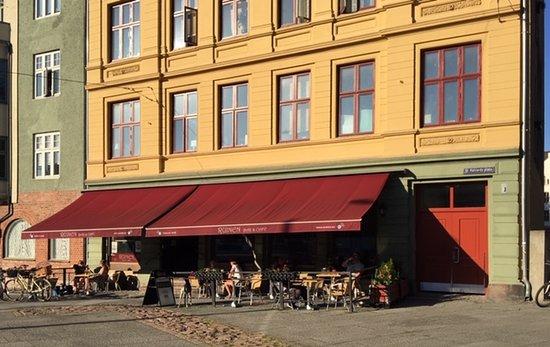 Ruinen Bar & Cafe