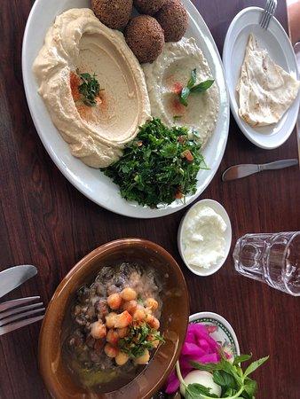 El-Manara Lebanese Restaurant