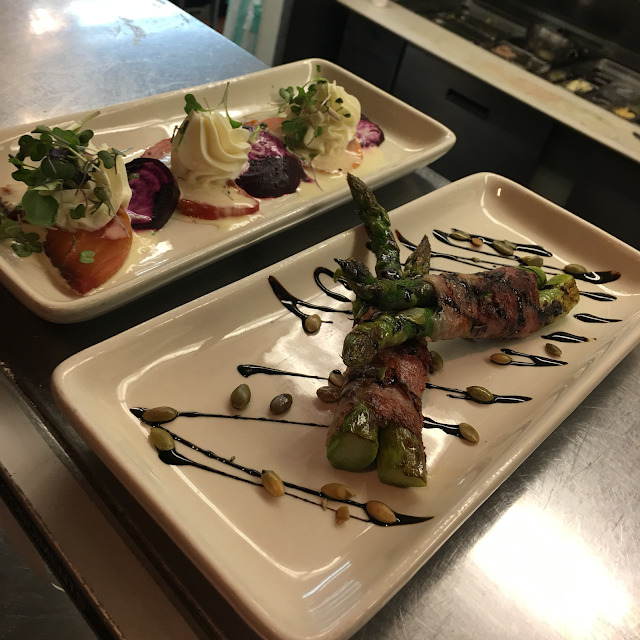 Johnny's Harborside