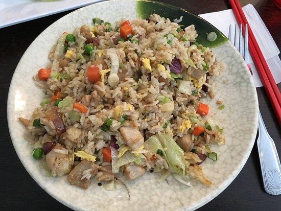 Sister Noodle House