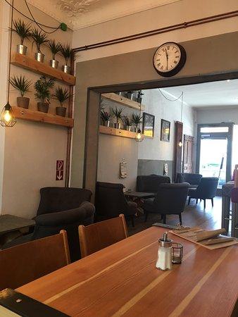 Rooster Cafe
