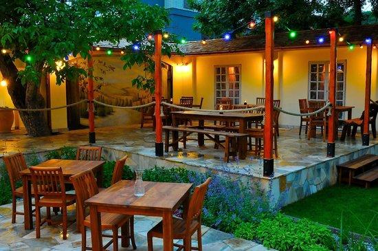 Grand Restaurant