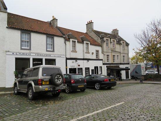 Harbour Inn