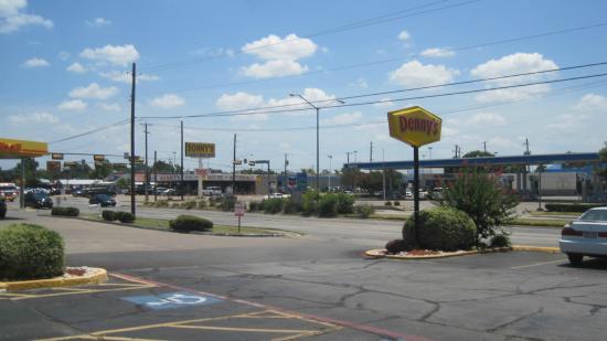Denny's