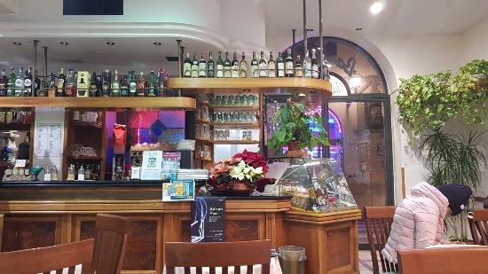 Fibbi Bar
