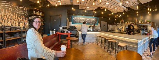 Bitty & Beau's Coffee