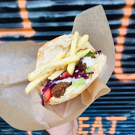 Garbanzo - Falafel & Hummus Bar