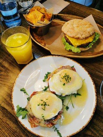 Cafe Late