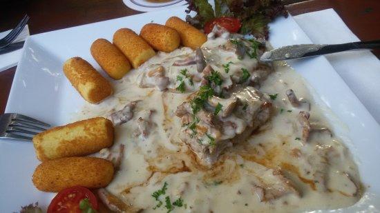 Zar - Restaurant & Bar
