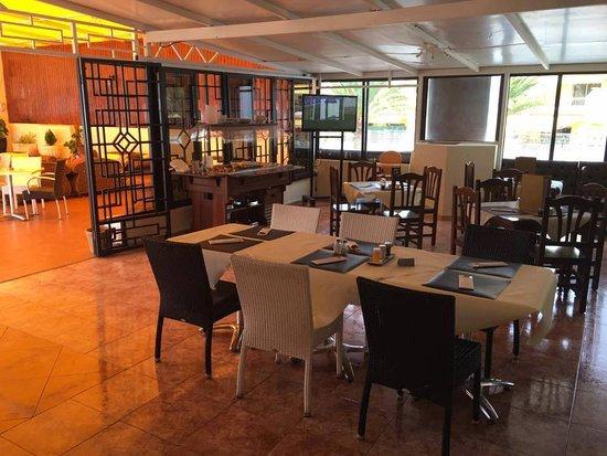 Palms Sports Bar
