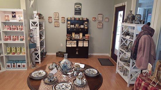 Farmhouse Mercantile