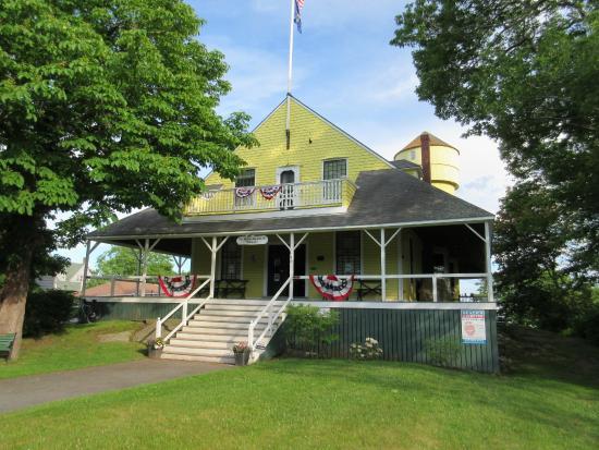 Fifth Maine Regiment Community Center